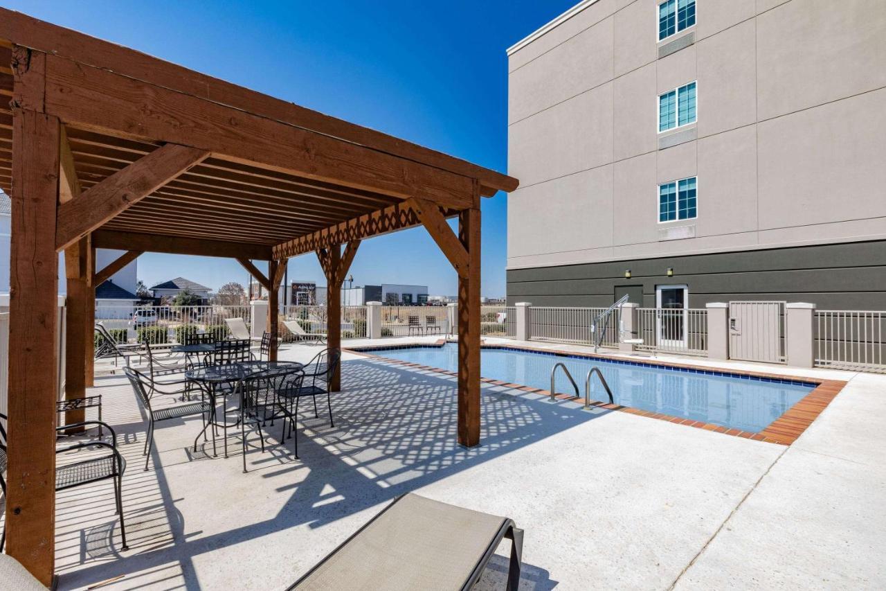 La Quinta Inn & Suites By Wyndham Ardmore Εξωτερικό φωτογραφία