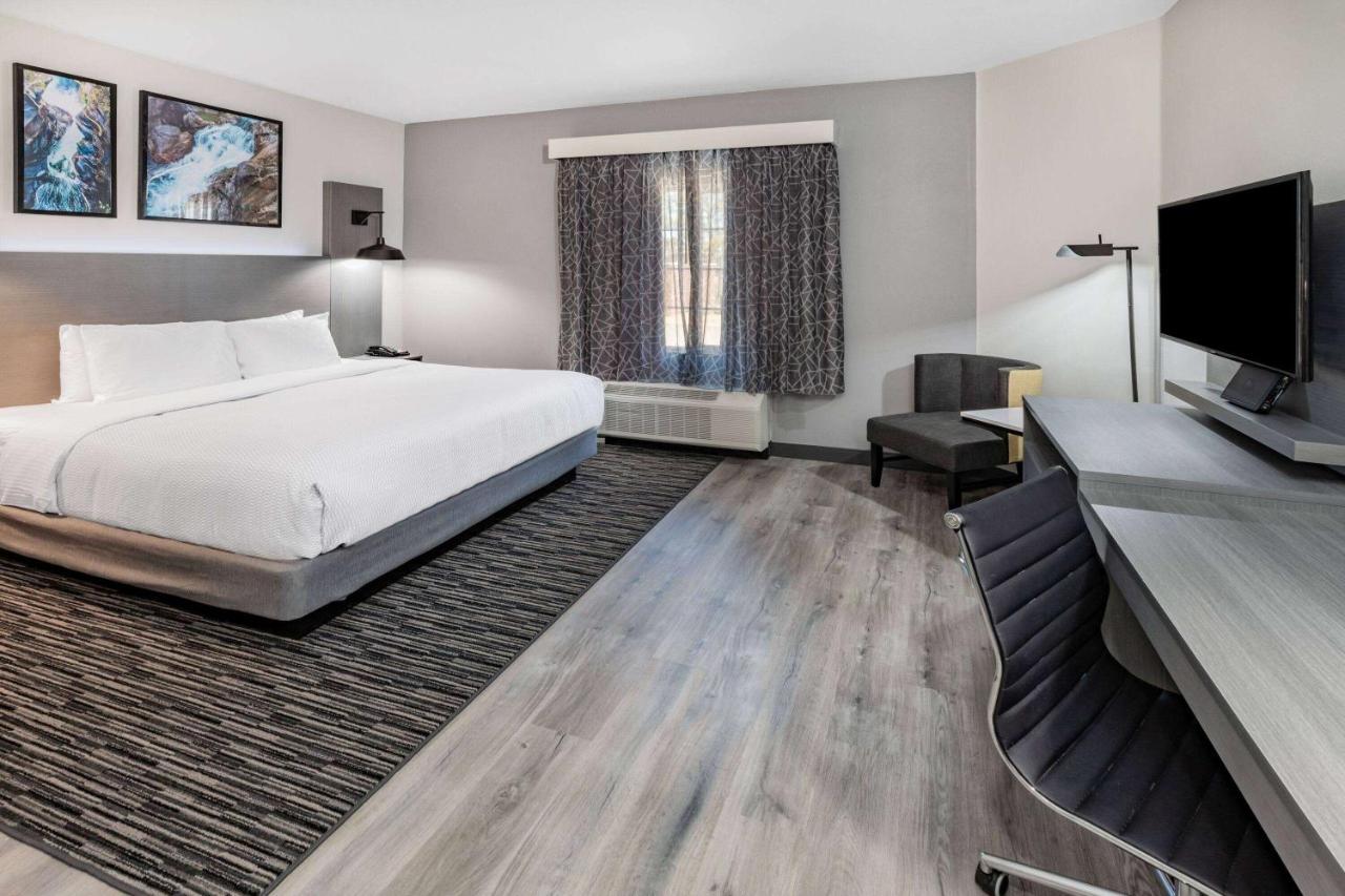 La Quinta Inn & Suites By Wyndham Ardmore Εξωτερικό φωτογραφία
